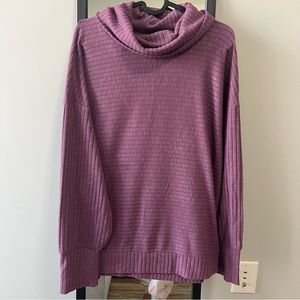 Reitmams women Cowl neck sweater, Size Large, NWOT